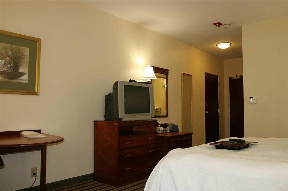 Hampton Inn & Suites Dayton-Vandalia Murlin Heights Szoba fotó